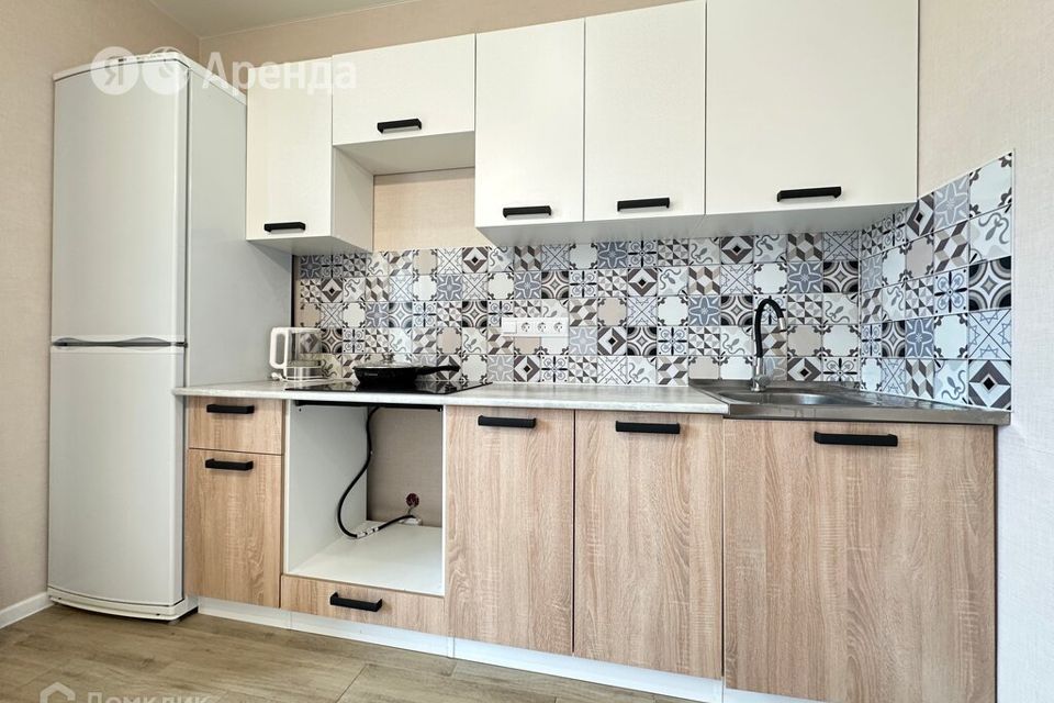 Сдаётся 1-комнатная квартира, 40 м²