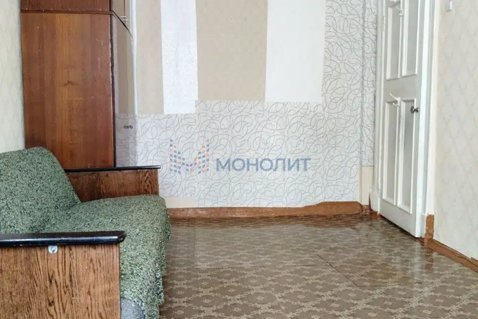 Продаётся 3-комнатная квартира, 41.8 м²