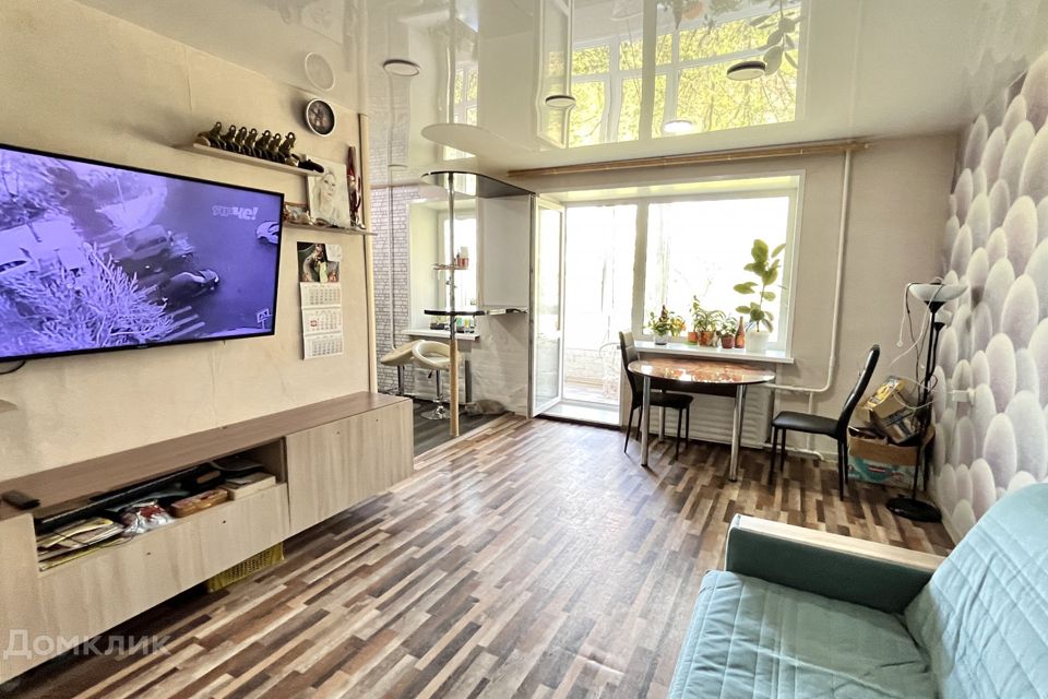 Продаётся 3-комнатная квартира, 61.5 м²