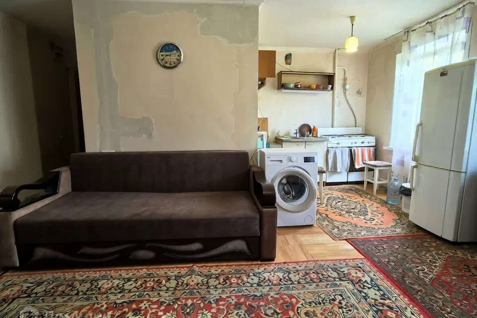 Продаётся 3-комнатная квартира, 61.8 м²