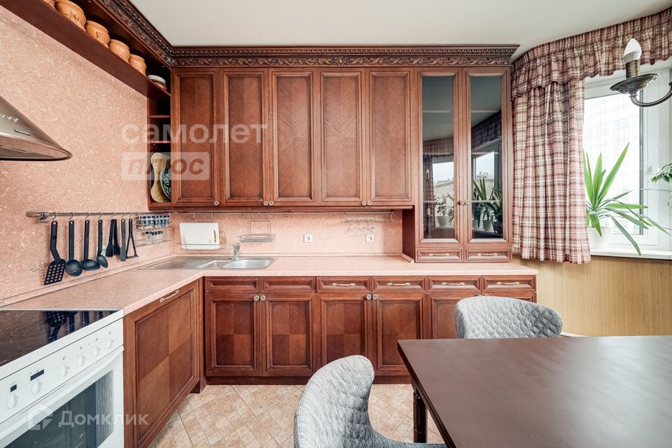 Сдаётся 3-комнатная квартира, 85 м²