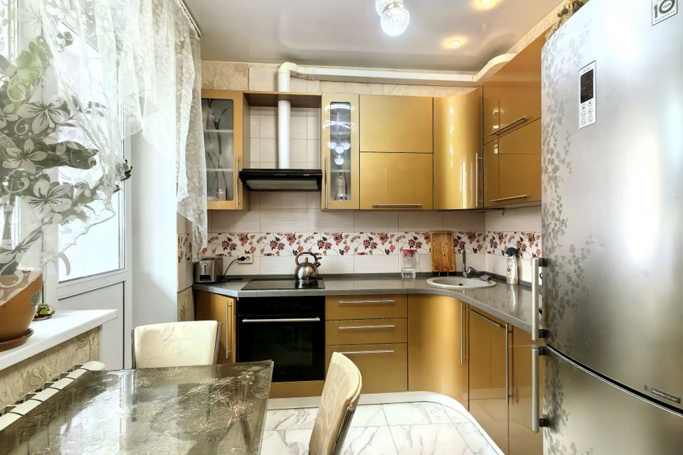 Продаётся 2-комнатная квартира, 58 м²