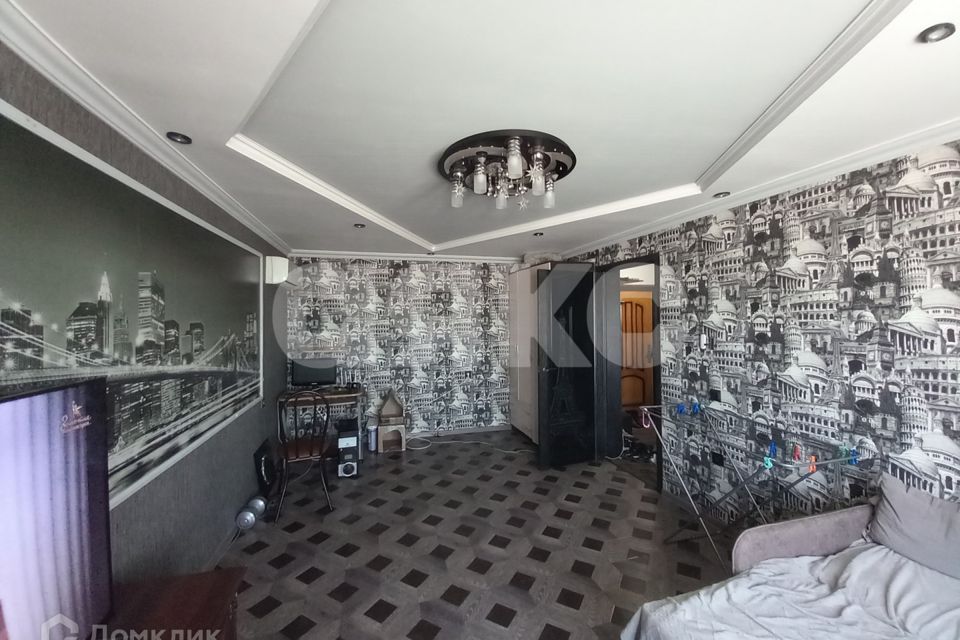 Продаётся 1-комнатная квартира, 38 м²