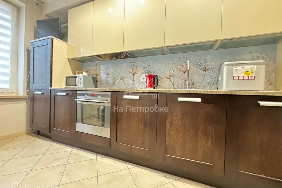 Продаётся 3-комнатная квартира, 70.7 м²