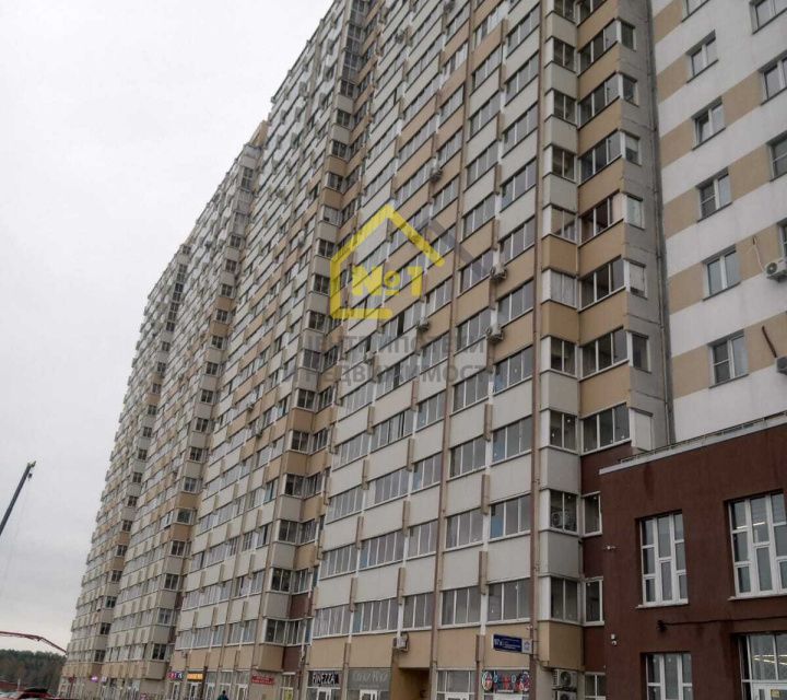 Продаётся 1-комнатная квартира, 35.5 м²