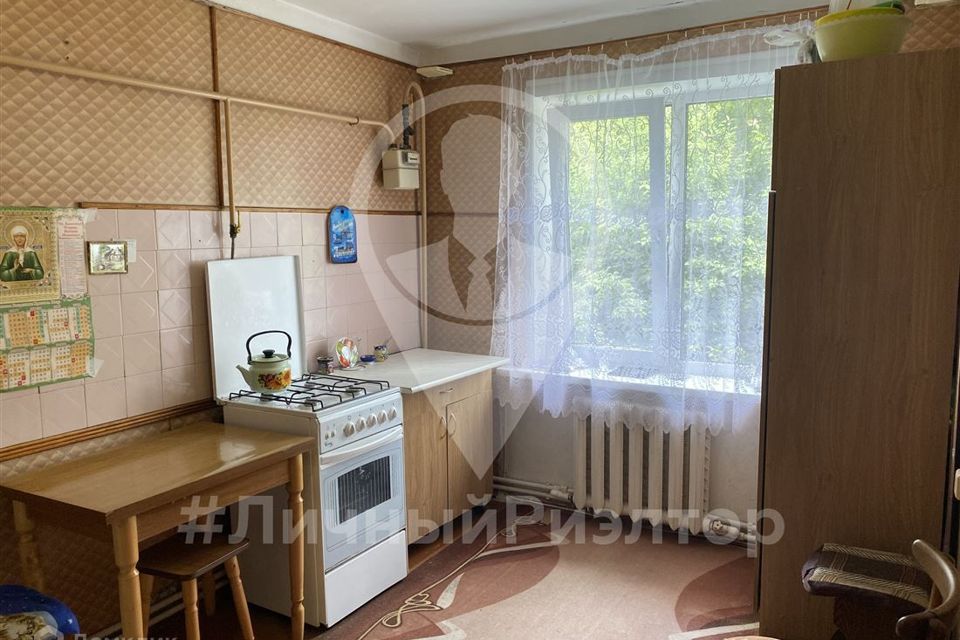 Продаётся 1-комнатная квартира, 33 м²