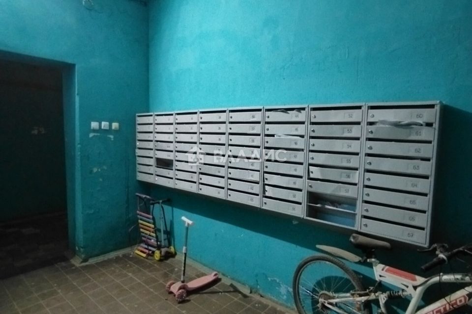 Продаётся комната в 4-комн. квартире, 17.8 м²