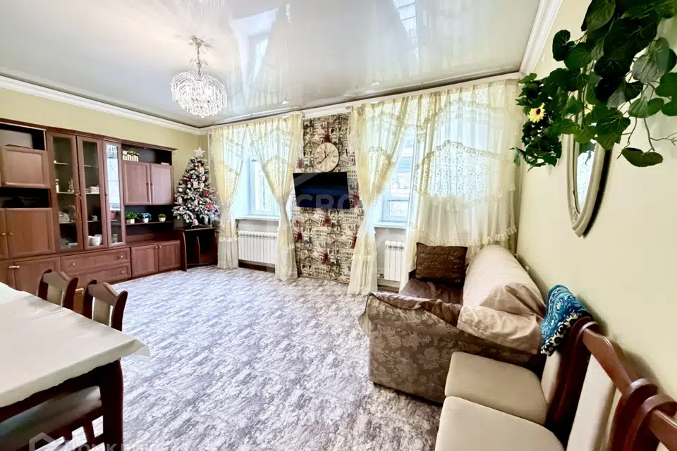 Продаётся 3-комнатная квартира, 71.4 м²