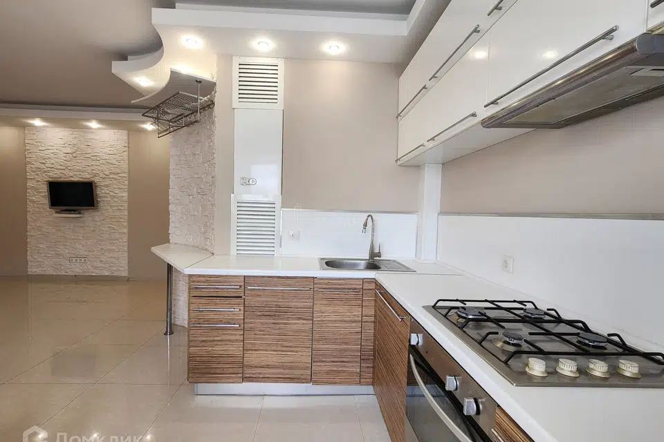 Продаётся 1-комнатная квартира, 48 м²