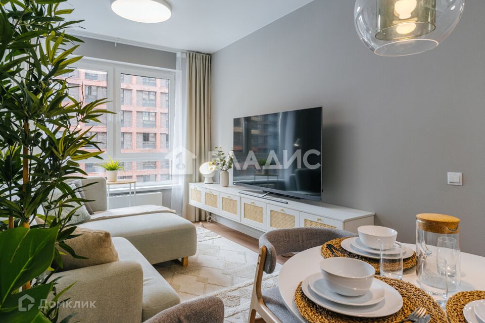 Продаётся 1-комнатная квартира, 42.74 м²