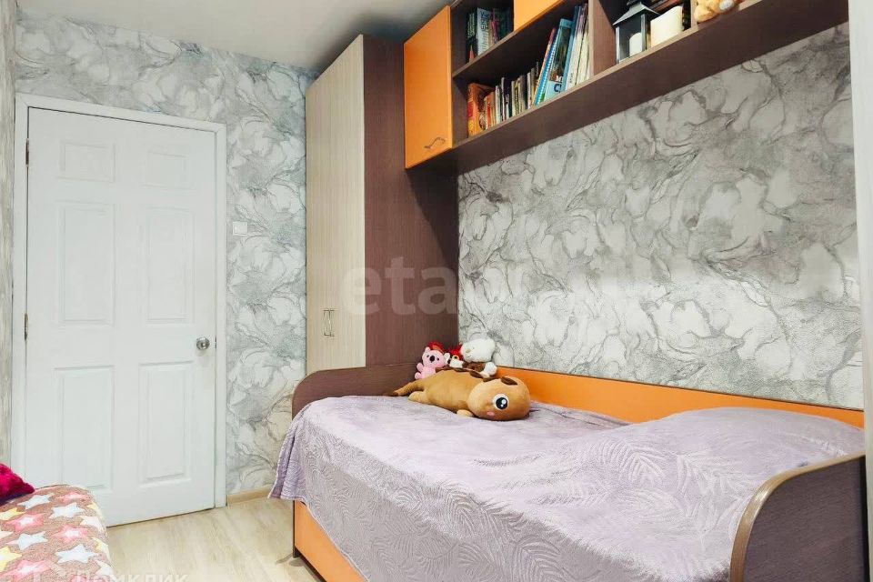 Продаётся 3-комнатная квартира, 50.9 м²