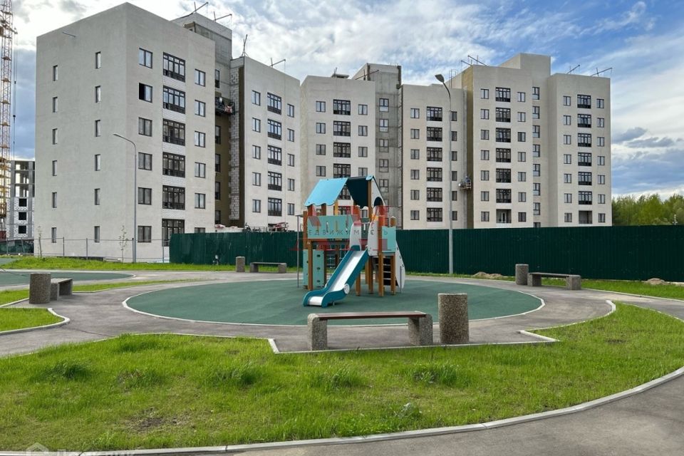 Продаётся 1-комнатная квартира, 42.26 м²