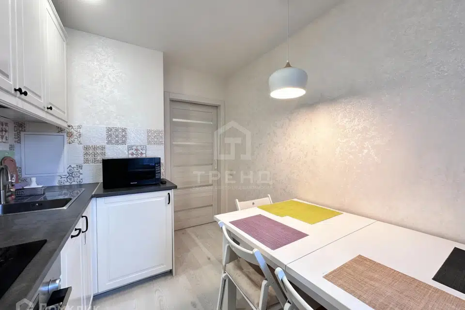 Продаётся 2-комнатная квартира, 58.6 м²