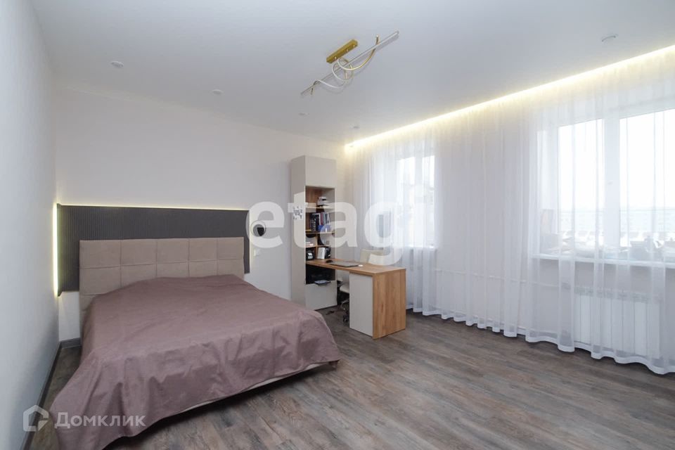 Продаётся 2-комнатная квартира, 59.8 м²