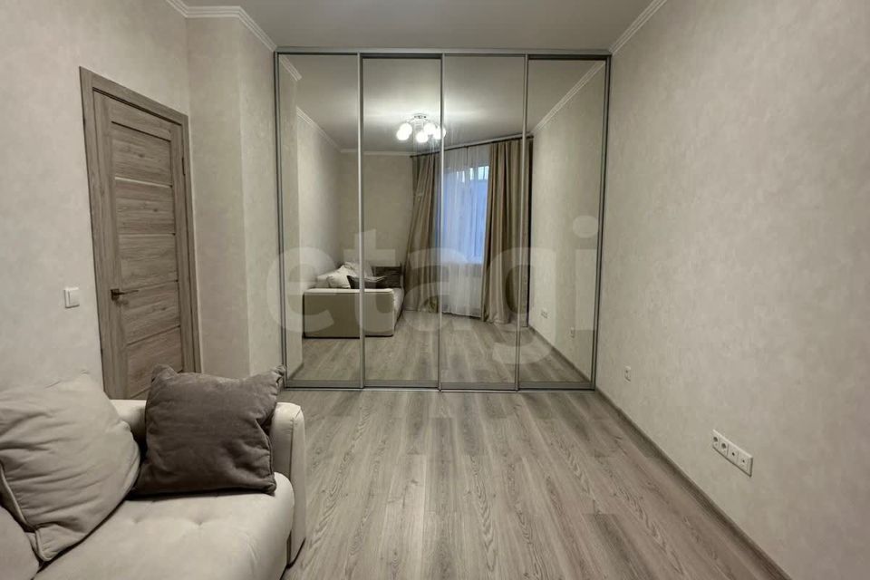 Продаётся 1-комнатная квартира, 30.5 м²