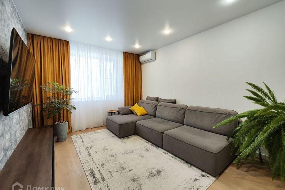 Продаётся 3-комнатная квартира, 74.3 м²
