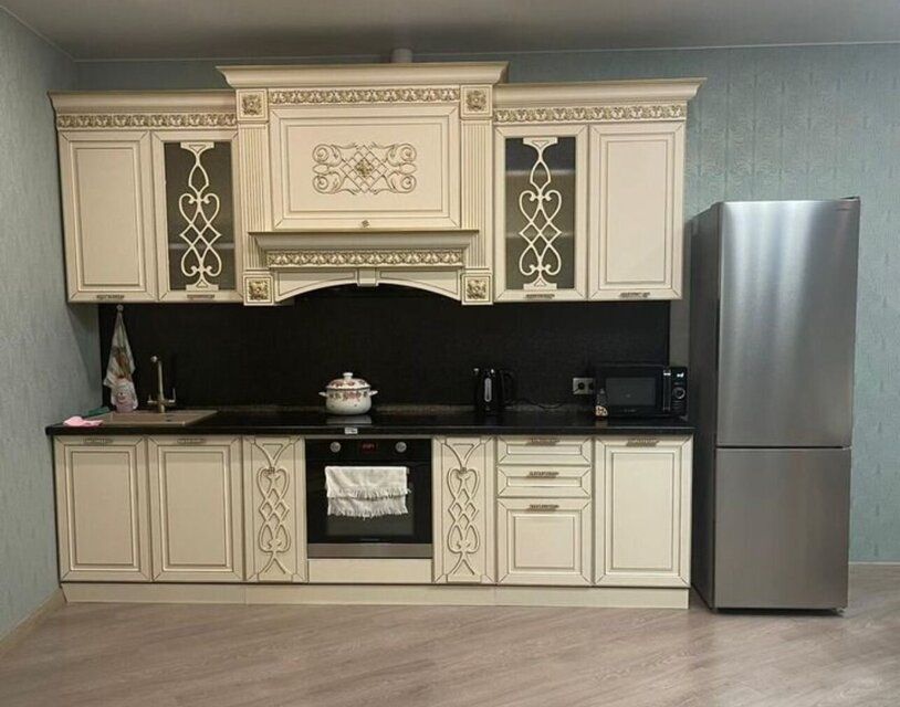 Сдаётся 2-комнатная квартира, 80 м²