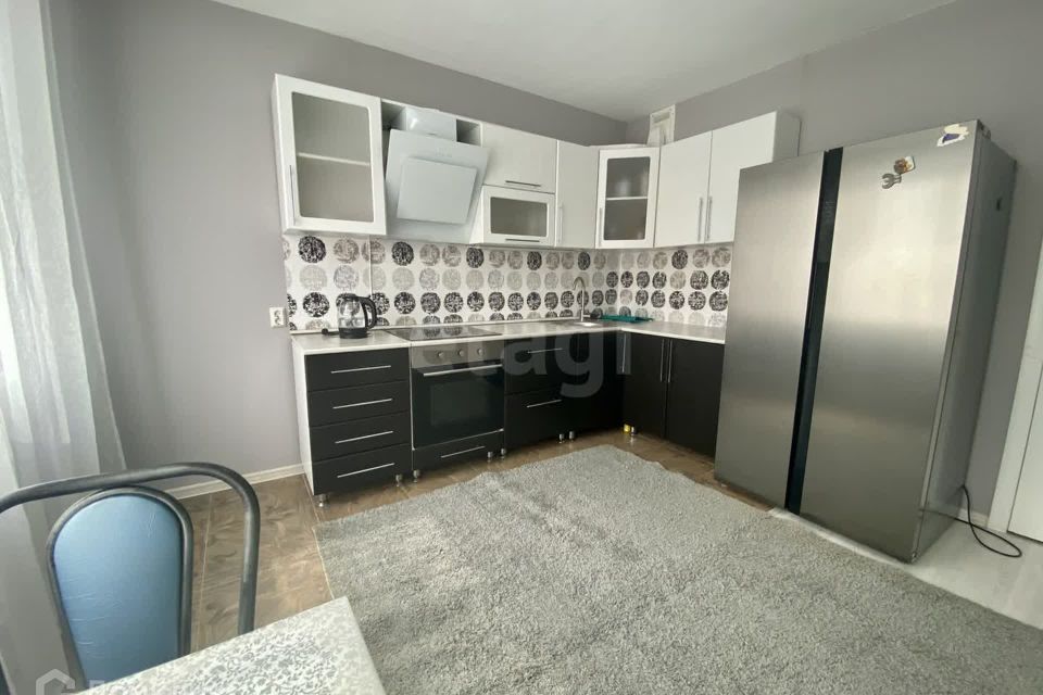 Сдаётся 1-комнатная квартира, 42 м²