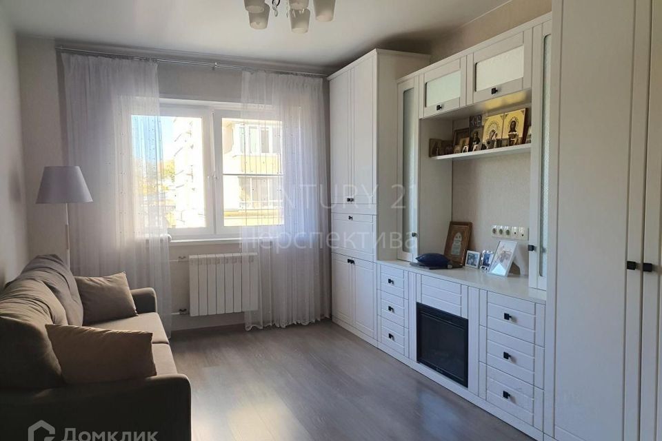 Продаётся 3-комнатная квартира, 105.3 м²