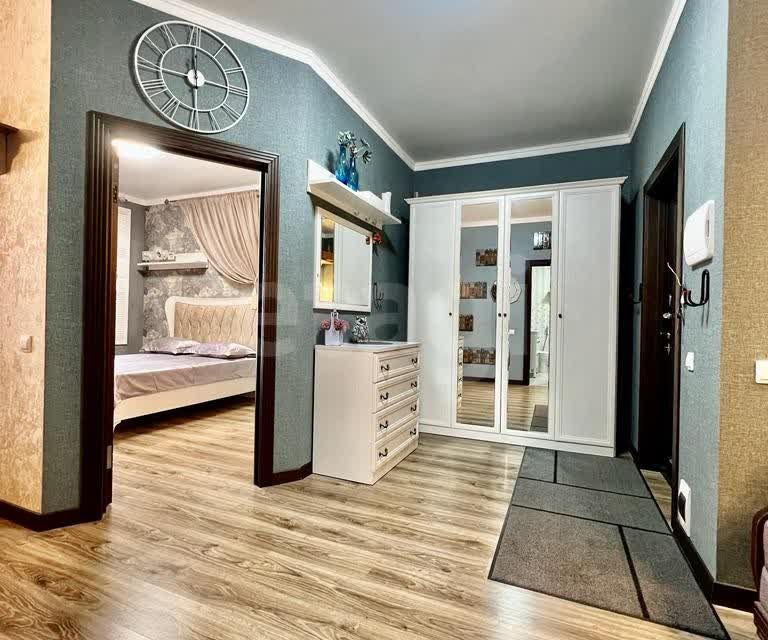 Продаётся 1-комнатная квартира, 62.5 м²