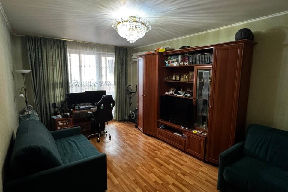 Продаётся 2-комнатная квартира, 58.3 м²
