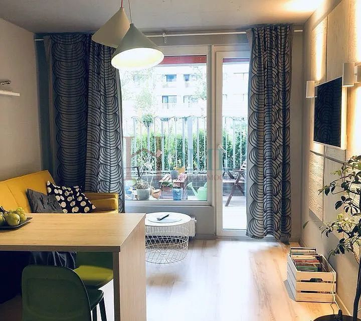Сдаётся 2-комнатная квартира, 42 м²