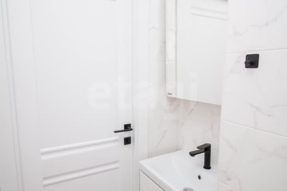 Сдаётся 2-комнатная квартира, 71.8 м²