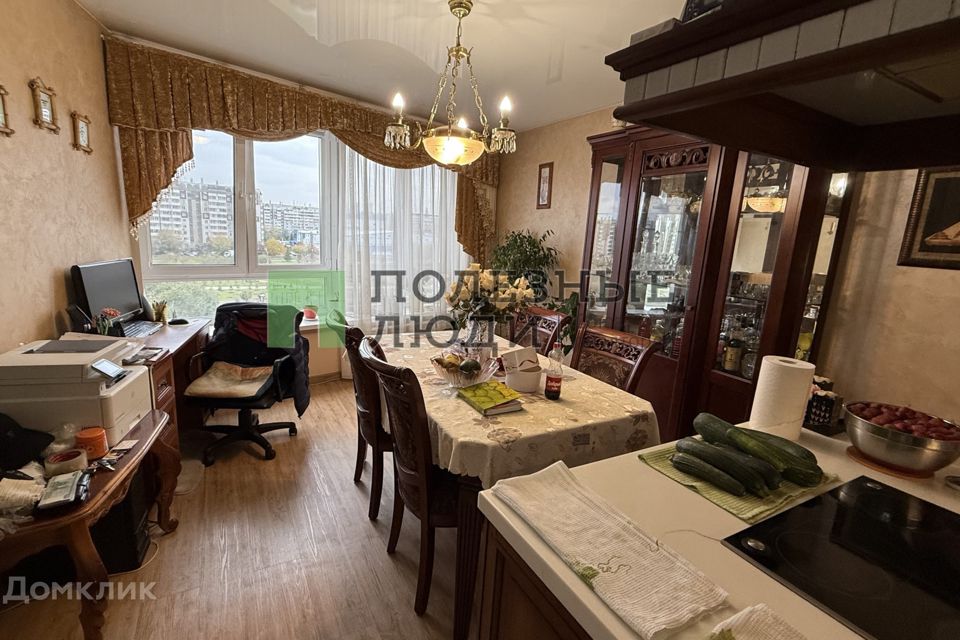 Продаётся 2-комнатная квартира, 78 м²
