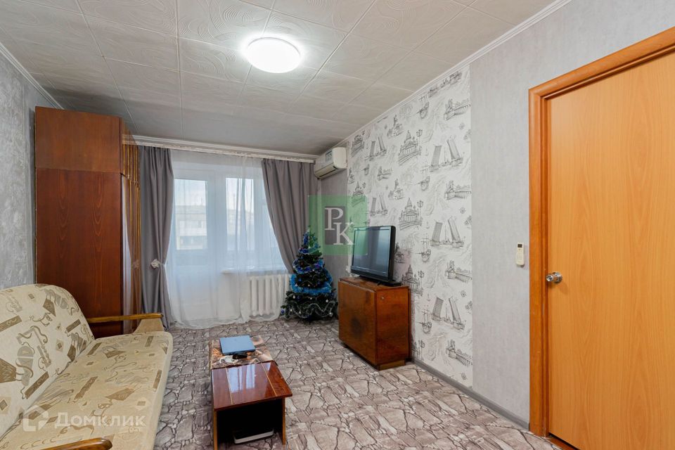 Продаётся 3-комнатная квартира, 50.9 м²