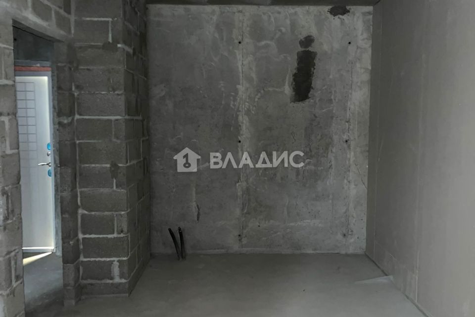 Продаётся 1-комнатная квартира, 43 м²
