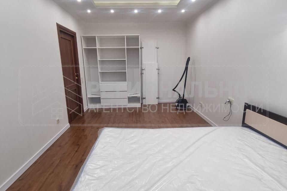 Сдаётся 2-комнатная квартира, 64 м²