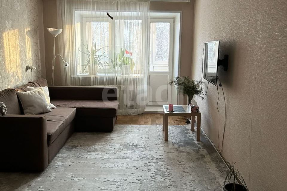 Продаётся 3-комнатная квартира, 58.7 м²