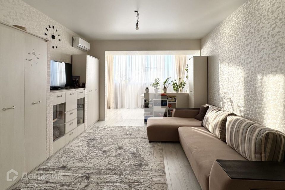 Продаётся 1-комнатная квартира, 45.9 м²