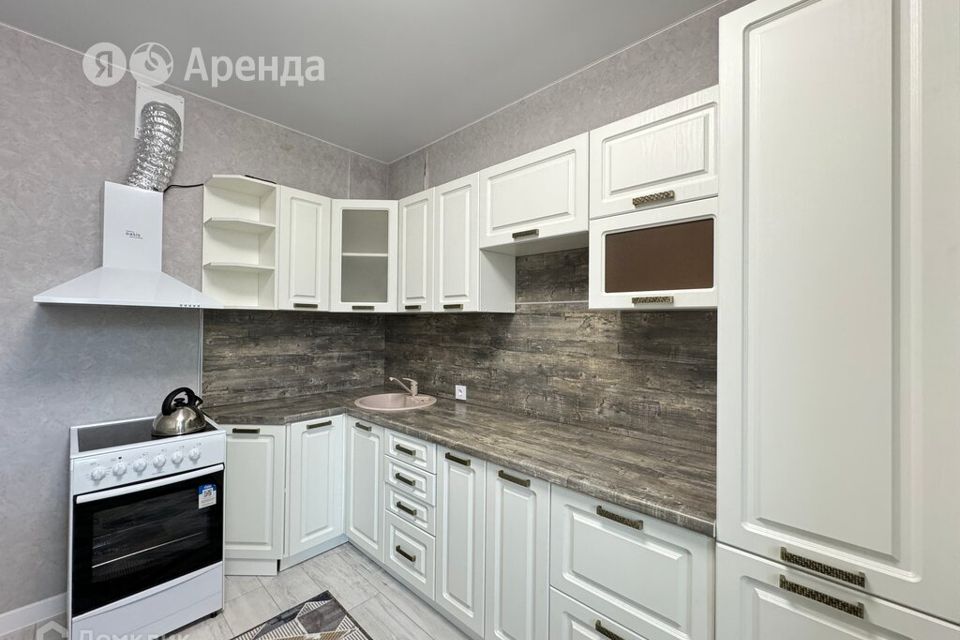 Сдаётся 2-комнатная квартира, 58 м²