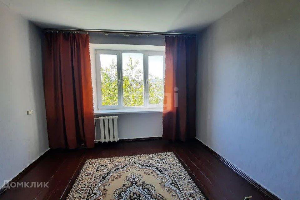Продаётся комната в 1-комн. квартире, 13 м²