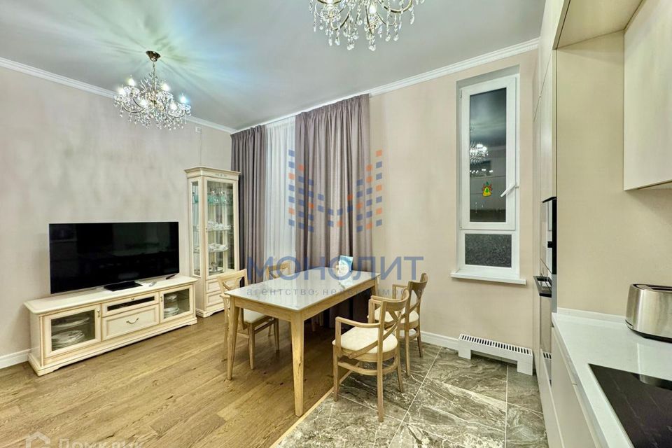 Продаётся 2-комнатная квартира, 67.3 м²