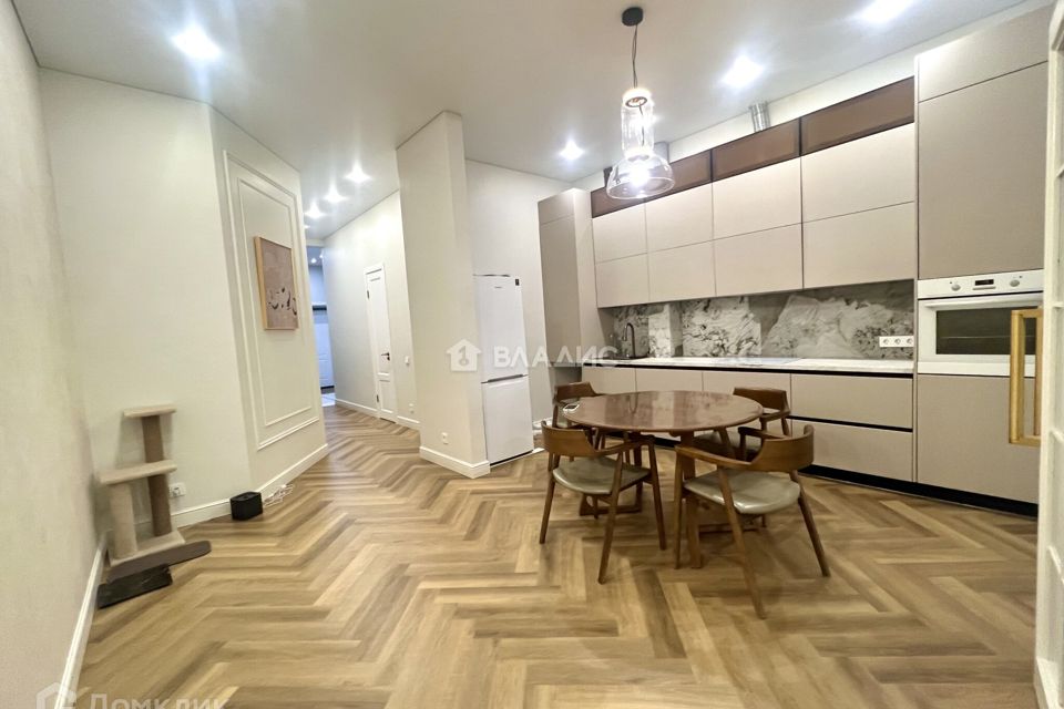 Продаётся 2-комнатная квартира, 86.7 м²