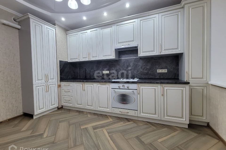 Продаётся 2-комнатная квартира, 64.2 м²