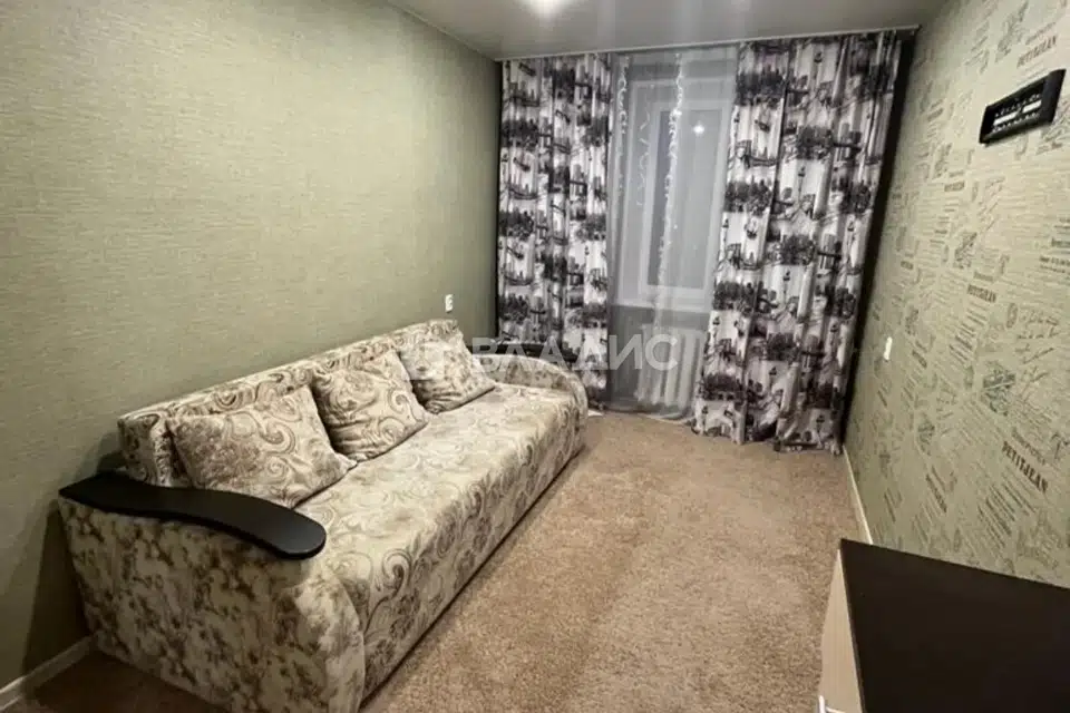 Продаётся 3-комнатная квартира, 61.4 м²