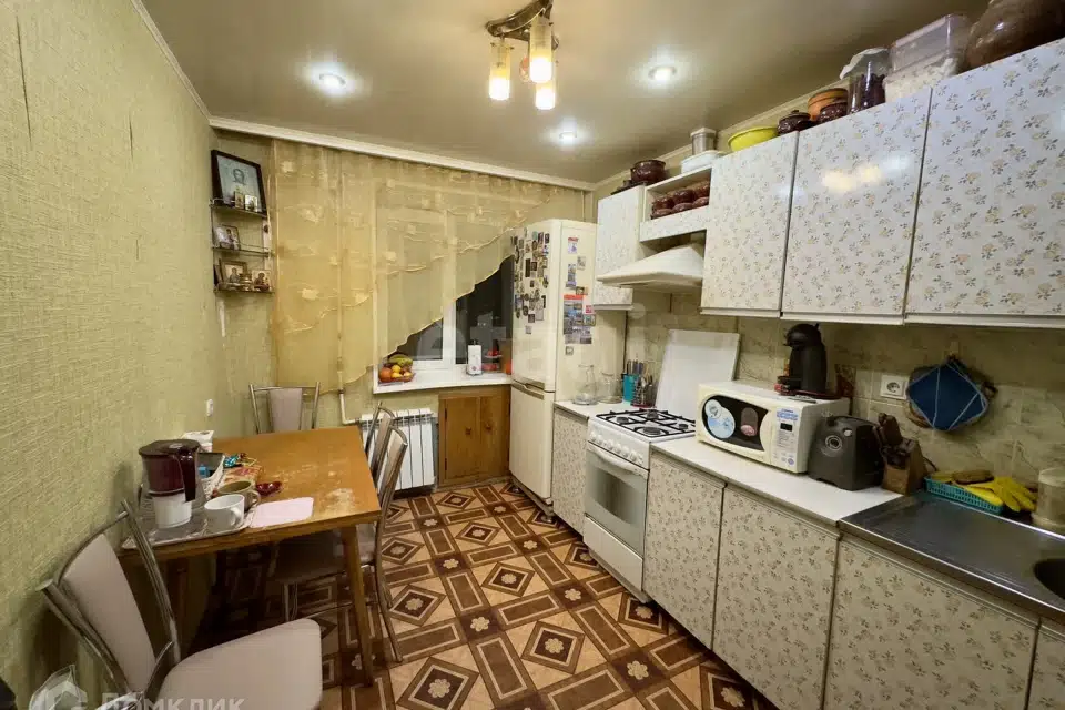 Продаётся 3-комнатная квартира, 61.2 м²