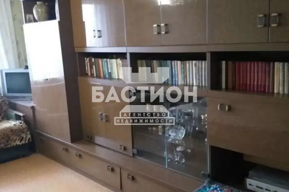 Продаётся 4-комнатная квартира, 85 м²