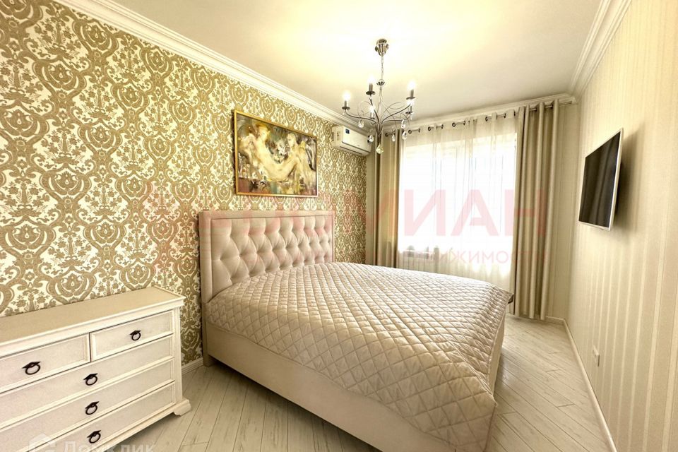 Продаётся 2-комнатная квартира, 65 м²