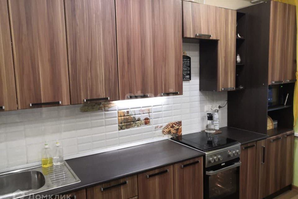 Продаётся 3-комнатная квартира, 67.9 м²