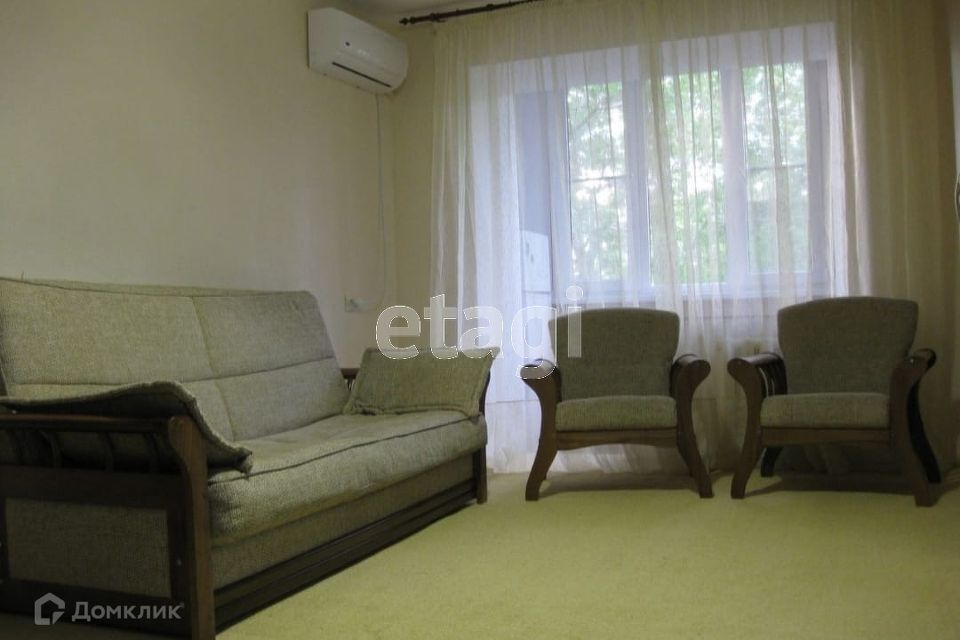 Продаётся 3-комнатная квартира, 56 м²