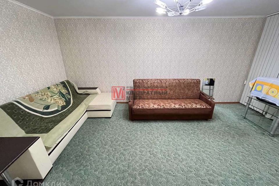 Продаётся 3-комнатная квартира, 82 м²