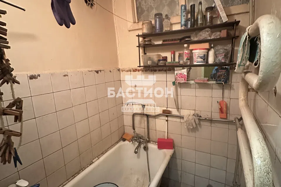 Продаётся 3-комнатная квартира, 52.5 м²
