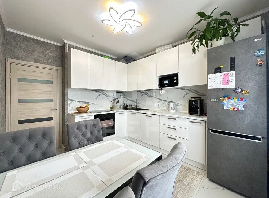 Продаётся 2-комнатная квартира, 53.8 м²