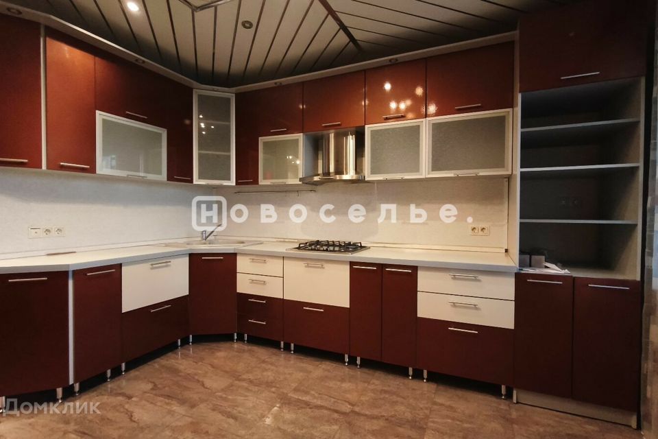 Продаётся 3-комнатная квартира, 95.2 м²