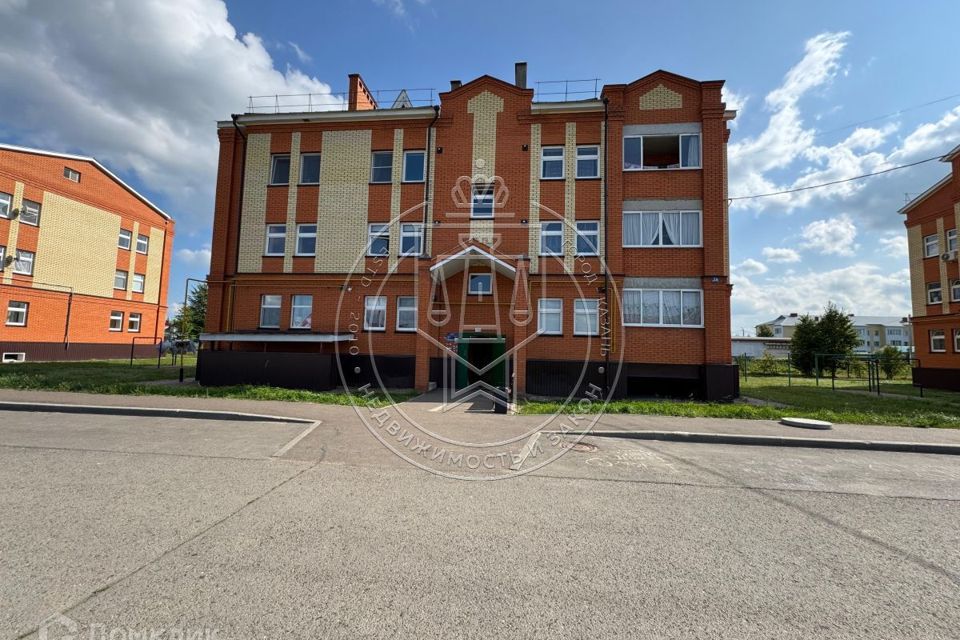 Продаётся 1-комнатная квартира, 37.3 м²