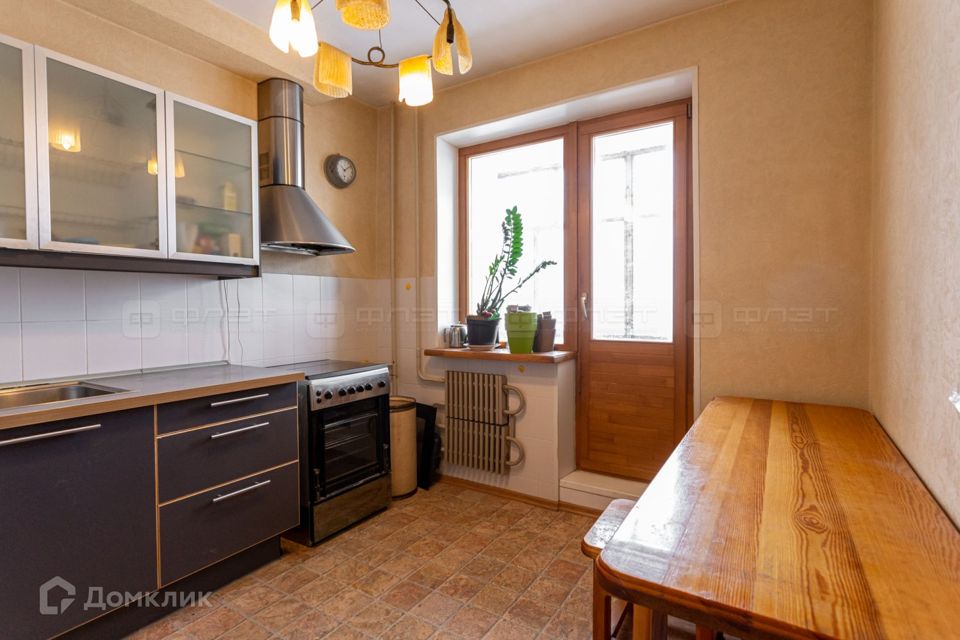Продаётся 3-комнатная квартира, 62.1 м²